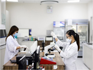 สารเติมแต่งอาหาร โซเดียมโพลีอะคริเลต เกรดอาหาร CAS 9003-04-7 ความบริสุทธิ์ 92% ผงสีขาว - Product Image 5