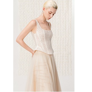 Blusa de Alta Costura para Mujer, Suministro ODM, Top Corsé de Encaje, Elegante, Ajustado, Sin Mangas, MOQ Bajo, Blusas Elegantes para Mujer - Product Image 4