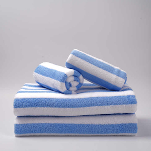 Serviette de plage en velours de haute qualité, à carreaux noir et blanc, antimicrobienne, écologique, personnalisable en coton pour usage quotidien - Product Image 3