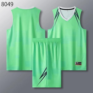 เสื้อบาสเก็ตบอลผู้หญิงแบบปรับแต่งได้ 100% โพลีเอสเตอร์ ระบายอากาศได้ดี เหมาะสำหรับการฝึกซ้อมและเป็นชุดทีมบาสเก็ตบอล - Product Image 5