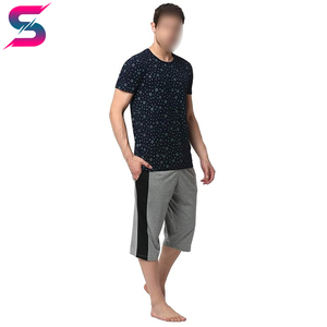 Conjunto de Verano 2026 para Hombre, Camiseta Casual con Cuello Redondo y Estampado de Puntos y Pantalones Cortos Grises, Tejido Transpirable de Algodón, Servicio OEM ODM - Product Image 3