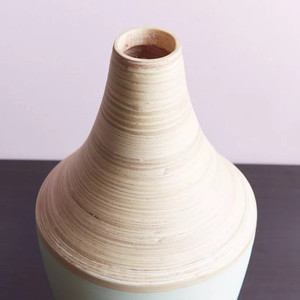 Vase à fleurs en bambou tissé artisanal bicolore, best-seller, vase décoratif minimaliste pour table, adapté à la décoration de la maison et des hôtels - Product Image 2