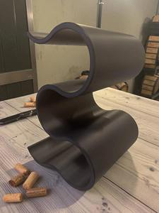 Elegante Soporte Curvo para Botellas de Vino, Ideal para Habitaciones, Cocinas, Mesas de Comedor y Bares de Oficina, de la India - Product Image 6