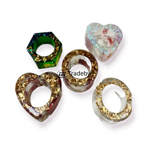 Anneau de serviette de table classique en résine de qualité supérieure, écologique, durable et élégant, par Tradebyd - Product Image 4