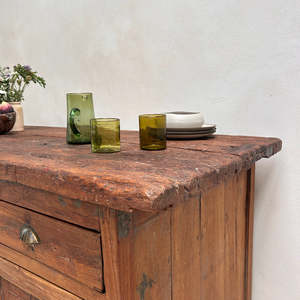 Buffet en bois rustique antique avec 3 tiroirs et 3 portes shaker pour salon - Product Image 4