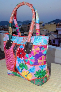 Bolso bordado de retales de algodón reciclado, bolso de hombro para mujer - Product Image 4