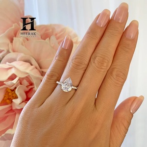 Anillo de Compromiso de Lujo con Diamante Cultivado en Laboratorio, Corte Pera, Oro Blanco de 14K, Halo Oculto, Anillo Solitario, Joyería de Boda con Diamante en Forma de Lágrima - Product Image 4