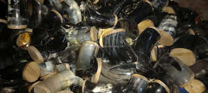 Cuerno Vikingo Natural para Beber Cerveza y Vino, Taza de Cuerno para Uso en Mesa de Hotel, Taza de Cuerno 100% Natural, Producto Hecho a Mano en Venta - Product Image 5