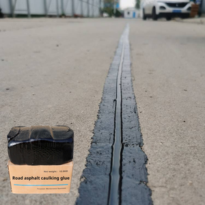 Matériau de calfeutrage durable de route de mastic d'asphalte de bâton élevé de conditions de haute température pour le remplissage de fissure de route - Product Image 4