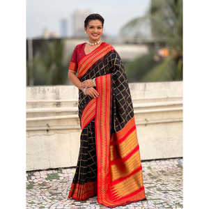 ชุดเดรสคลับผ้าไหมเนื้อนุ่มสีดำลายตารางแบบดั้งเดิมของซารีที่ถักทอแบบซารี - Product Image 6