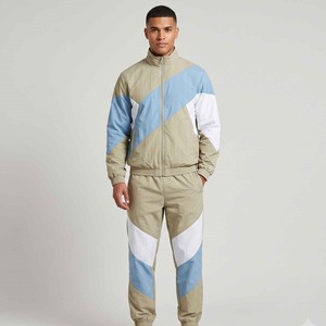 Custom Fashion Outdoor Streetwear Polyester Breathable Lightweight <b>Jacket</b> Waterproof Windproof Tracksuit Windbreaker - Product Image 5