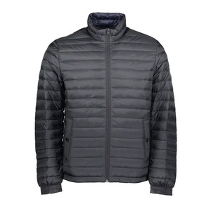 Chaqueta Acolchada de Diseño Nuevo, Hecha en Pakistán, en Grandes Cantidades, con Logotipo Bordado Personalizado, Chaquetas de Colores Sólidos para Hombre - Product Image 2
