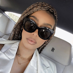 Fashion Sunglasses Customized <b>Large</b> <b>Frame</b> Sun Protection Minimalist Sunglasses Retro for Women - Product Image 2