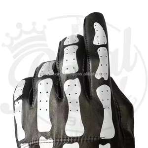 Guantes de Golf Unisex Personalizables Grace Blancos con Logotipo Personalizado, Estilo Masculino en Cuero PU Suave, Juego de Guantes con Empaque Unisex a Color - Product Image 4