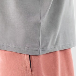 Camiseta de Algodón Gris Sólido Extra Grande para Hombre, Manga Corta, Cuello Redondo, Estilo Casual - Product Image 6
