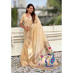 Sari de Noche Tejido con Organza, Paithani y Zari de Elite Weaves, 450g - Product Image 1