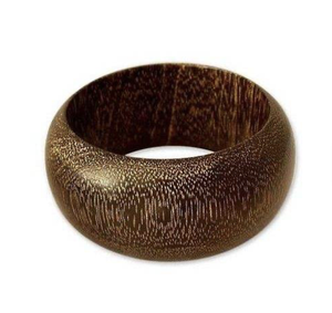 Bracelet en bois hexagonal unisexe de luxe naturel pour mariage et anniversaire - Product Image 3