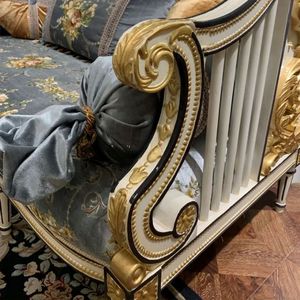 Juego de Sofás de Estilo Clásico de Lujo con Patrón Azul, Muebles de Sala de Estar de Caoba Tallada, Calidad Garantizada, Hostal Providencia - Product Image 5