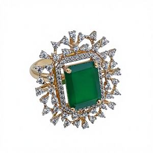 Bague de fiançailles en or pur 22 carats de qualité supérieure avec finition brillante pour les femmes recherchant des bijoux de mariage élégants - Product Image 1