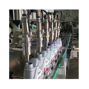 Máquina Industrial de Llenado de Aceite Lubricante para Llenar Aceite de Motor, Aceite Hidráulico y Aceite para Engranajes en Botellas de Plástico en Venta - Product Image 4