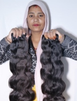 Rambut sambungan kutikula Virgin mentah tidak teratur warna hitam kutu bundel Bodywave candi pemanjangan rambut manusia India