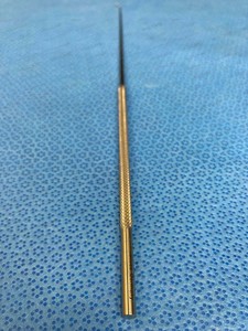 Sonde diagnostique laryngée – Instruments d'examen de la gorge à poignée ronde ergonomique et solide par Vaslcare - Product Image 3