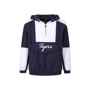 เสื้อฮู้ดปักลายสำหรับผู้ชาย สไตล์สปอร์ต สีพื้น แต่งกระเป๋า ทรงปกติ เหมาะสำหรับใส่ในฤดูร้อน - Product Image 1