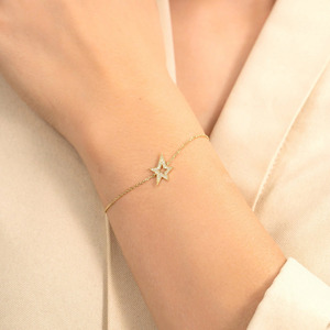 สร้อยข้อมือเพชรรูปดาวคู่สีเหลืองทอง - Product Image 4