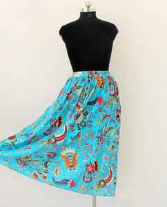 Falda estampada 100% algodón para mujer, falda estampada con efecto arrugado, cintura elástica y cierre con cordón. - Product Image 2