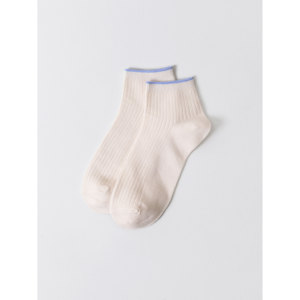 Calcetines Mujer Marfil Cortos con Diseño Bordeado - Product Image 1