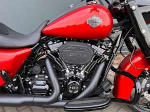 มอเตอร์ไซค์ครุยเซอร์หรูหรา รุ่นทัวริ่ง FLHRXS ROAD KING SPECIAL เครื่องยนต์ V-Twin 1800 ซีซี สำหรับการเดินทางทางไกล  พร้อมจำหน่าย ซื้อเลย - Product Image 6