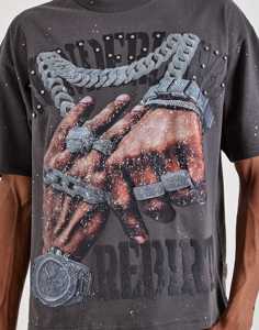 Camiseta Personalizada Estilo Vintage con Lavado Ácido, Estampado Gráfico, Corte Holgado y Recortado para Hombre - Product Image 1