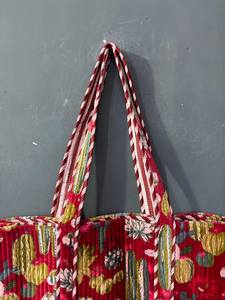 Bolso Tote Acolchado Kantha Hecho a Mano, Personalizable, Grande, Estilo Boho, para Playa y Viajes, Bolso de Compras Bordado con Bolsillo Interior, Color Sólido - Product Image 4