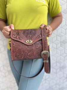 กระเป๋าถือหนังสินค้ามาใหม่กระเป๋าหนังสะพายข้างสไตล์ยิปซีสไตล์ตะวันตก - Product Image 5