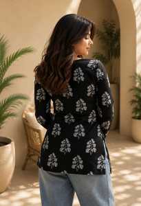 Blusa Negra para Mujer con Bordado Floral, Cuello Cuadrado, Manga Larga, Estilo Bohemio, Algodón Popelín, Corte Holgado, Primavera Verano - Product Image 3