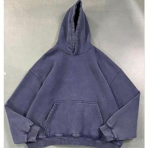 Sudadera con capucha extragrande y corta, gris oscuro, con lavado ácido y efecto desgastado, forro polar, corte holgado, estilo vintage streetwear, venta al por mayor y personalizada - Product Image 4