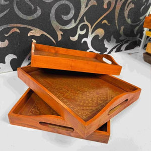 Plateau en bois naturel fait main pour servir des aliments, des boissons et des collations à la maison, dans la cuisine, sur la table à manger et au restaurant, vente en gros - Product Image 1