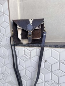 Nouveau Sac Bandoulière Élégant en Cuir de Vachette Western de Créateur, Sac à Main Bohème en Peau à Poils, Vente Chaude, Sac Multi-usages pour Femme - Product Image 5