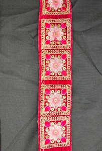 Dentelle en coton brodée de qualité supérieure, fabriquée à partir de fils de coton doux et durables. - Product Image 3