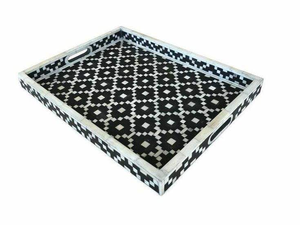 Plateau MOP de haute qualité, conçu avec une finition brillante pour rehausser la décoration intérieure avec un attrait élégant et moderne. - Product Image 3