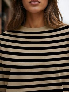 Camiseta de Manga Larga para Mujer, Estilo Contemporáneo, Corte Holgado, Cuello Redondo, Suave y Elástica, Diseño Personalizado con Logotipo Impreso, Ropa Urbana - Product Image 5