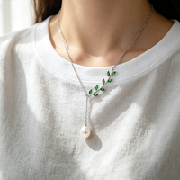 Collier en Y personnalisé avec feuille verte et perle, chaîne en argent, pendentif botanique en zircone marquise pour femme, bijoux élégants en gros
