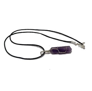 Collier pendentif en améthyste naturelle à double pointe, cristal hexagonal en forme de pilier, enveloppé de fil, énergie de guérison, pierre précieuse de quartz, bijou - Product Image 1