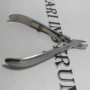 STALEKS Pro Pince à cuticules à lames aiguisées, pointe fine, pour l'élimination des cuticules, finition miroir, coupe-ongles - Product Image 4