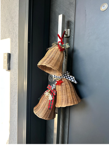Campanas Navideñas de Ratán Rústicas Personalizadas (Tamaño Grande), Campanas de Ratán Tejidas, LISTAS PARA ENVIAR - Product Image 1
