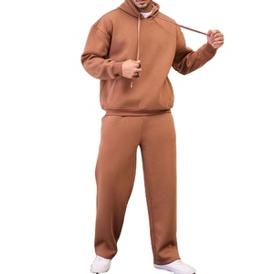 2025 haut tendance Pakistan fabricant hommes survêtement sortie d'usine bas prix vêtements actifs hommes survêtement - Product Image 1