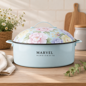 หม้อตุ๋นเหล็กเคลือบลายดอกไม้ Marvel Handicrafts พร้อมฝาปิด หม้ออุ่นอาหารพรีเมียม ภาชนะเก็บอาหารร้อนอย่างมีระดับ สีฟ้า - Product Image 1