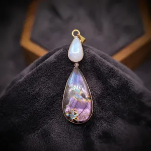 Pendentif en laiton opale labradorite violette, pendentif bijou en pierre précieuse à éclat violet, sertissage en laiton personnalisé, fabrication de bijoux en gros - Product Image 5
