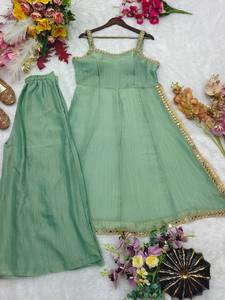 Traje Anarkali Verde Menta Bordado con Pantalones Palazzo, Traje Tradicional Indio-Pakistaní para Mujer, Ropa de Fiesta Larga hasta el Suelo - Product Image 3