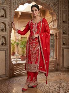 Suministro Directo de Fábrica: Traje Kurti Palazzo de Seda Chinnon para Mujer India con Bordado Premium y Dupatta de Lujo - Product Image 2